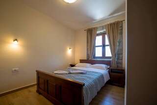 Виллы Villa Old Castle Apartments Котор Вилла с собственным бассейном-31