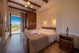 Виллы Villa Old Castle Apartments Котор Вилла с собственным бассейном-35