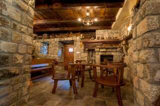 Виллы Villa Old Castle Apartments Котор Вилла с собственным бассейном-39