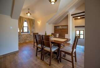 Виллы Villa Old Castle Apartments Котор Вилла с собственным бассейном-55