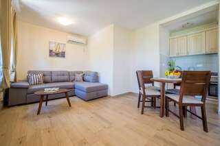Виллы Villa Old Castle Apartments Котор Вилла с собственным бассейном-69
