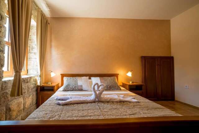Виллы Villa Old Castle Apartments Котор-25