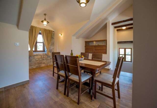 Виллы Villa Old Castle Apartments Котор-67
